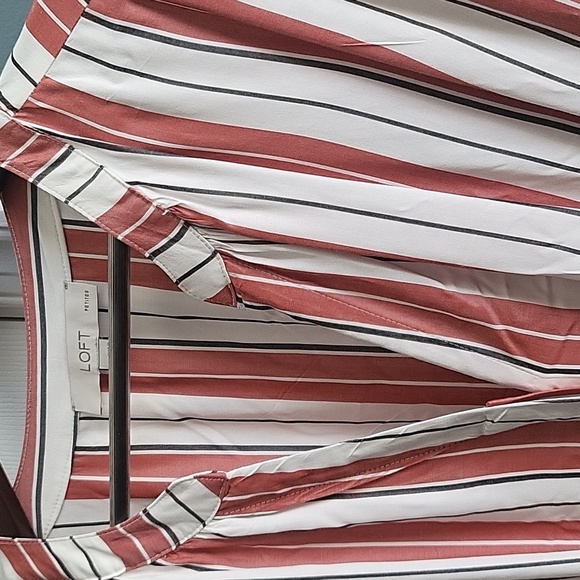 Dress - Picture 4 of 8